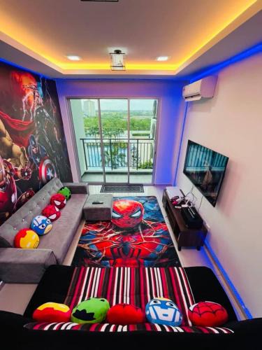 Bandar Perda Apartment | Marvel Theme Family Escape - Infinity Pool, Ps5, Indoor-Cinema with Balcony - M4