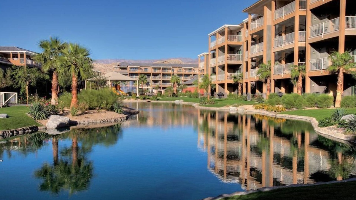 Terra Lago Resort | Marvelous 1-bedroom resort with,Pools &Hot Tubs minutes to BNP Paribus Open 2026