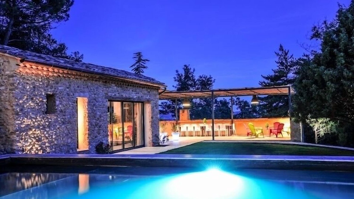 Saint-Romain-en-Viennois House | MAS 5* SAINT QUENIN® 26 pers - Heated swimming pool - Jacuzzi -Sauna - Air conditioning