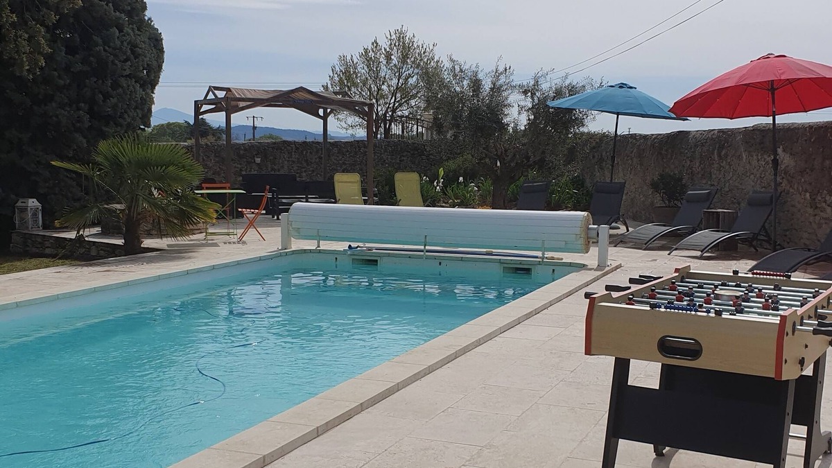Pont-Saint-Esprit Other | Mas de la Tontine Avec Piscine 4/10 Personnes au Porte de L'ardèche