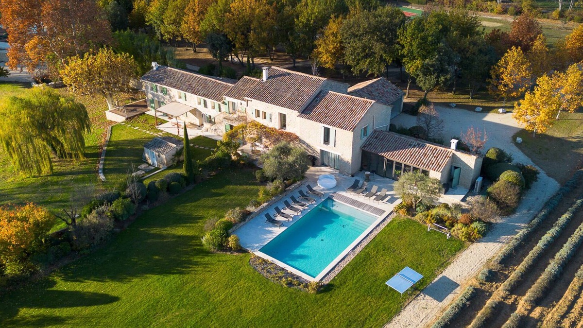 Gordes House | Mas Fanny , Entouré de Bosquets et de Champs de Lavande à Perte de vue à Gordes