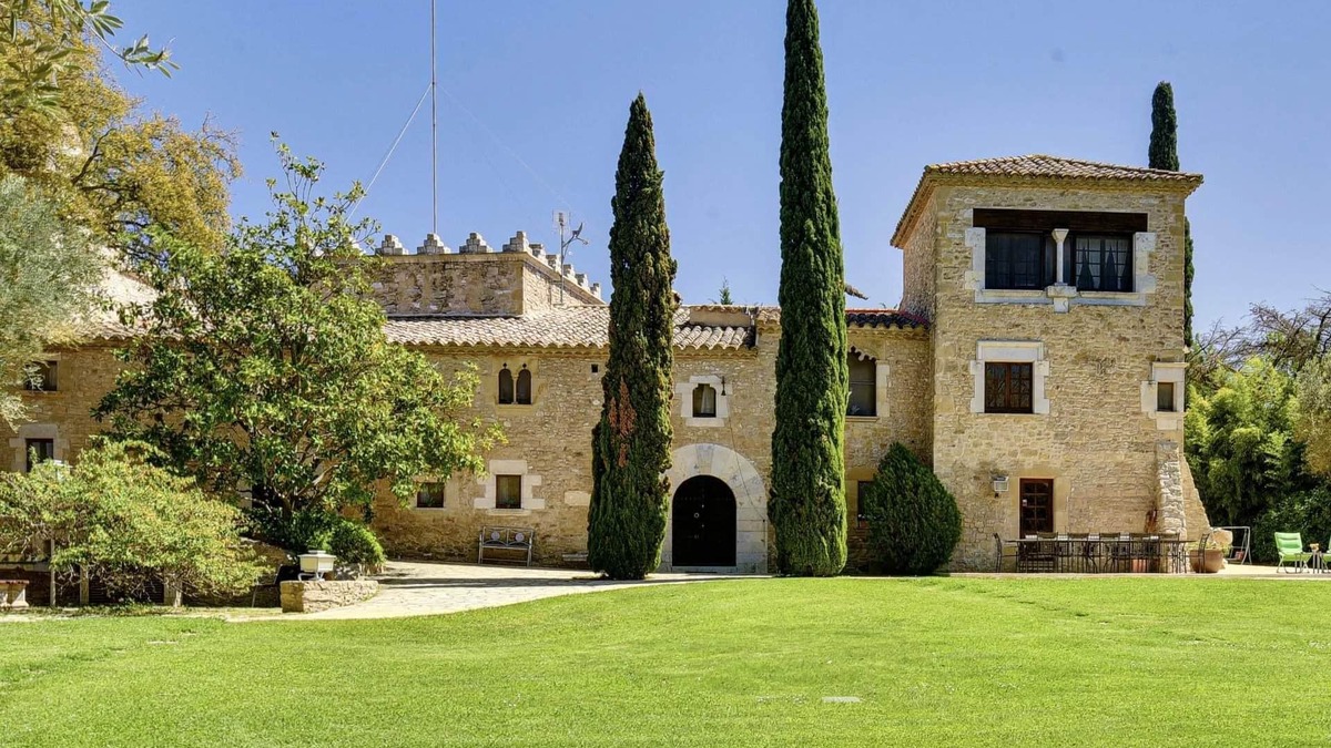 Vilademuls Villa | Mas Joanmiquel, Mas Joanmiquel - Masía del siglo XVI con bosque privado
