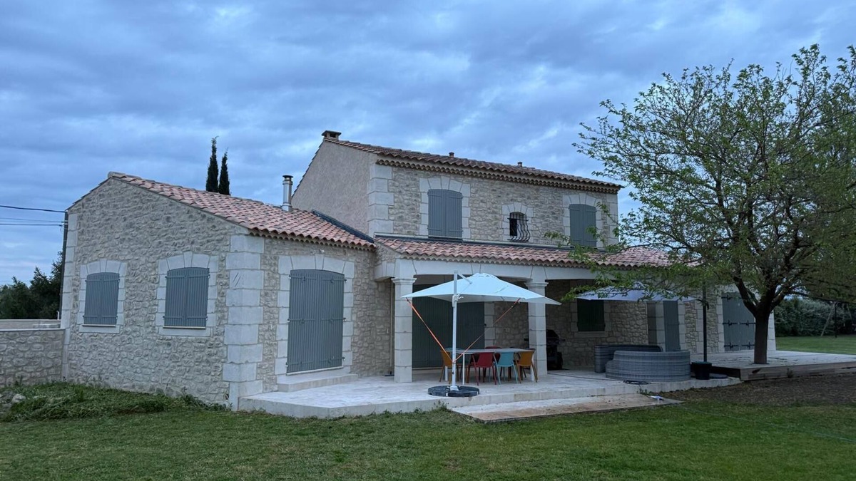 Arles Other | MAS Luxueux