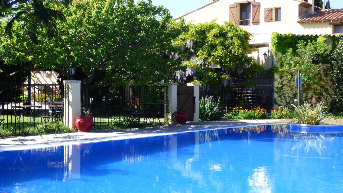 Perpignan House | Mas with converted barn, unique pool, paradise found!