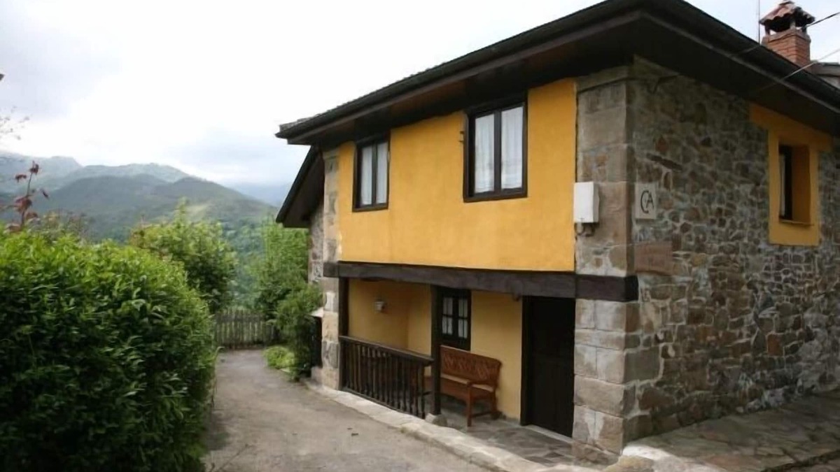 Llerandi Cottage | Masi house for 4 people