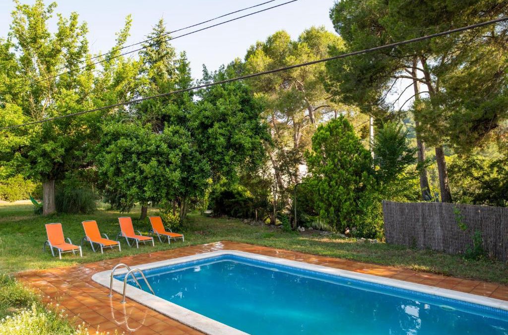 Torrelavit Villa | Masia Can Comas