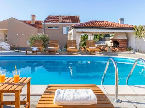 Vrsi Villa | Maslina