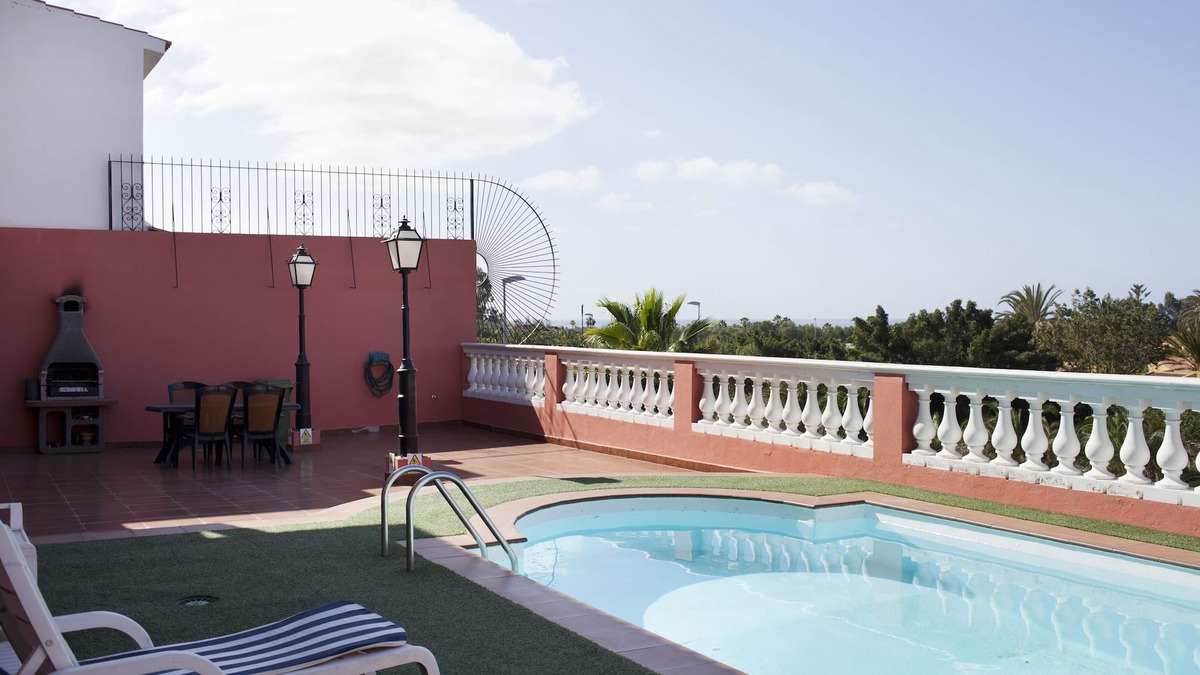 San Fernando Villa | Maspalomas Villa with private pool Air conditioning and WIFI