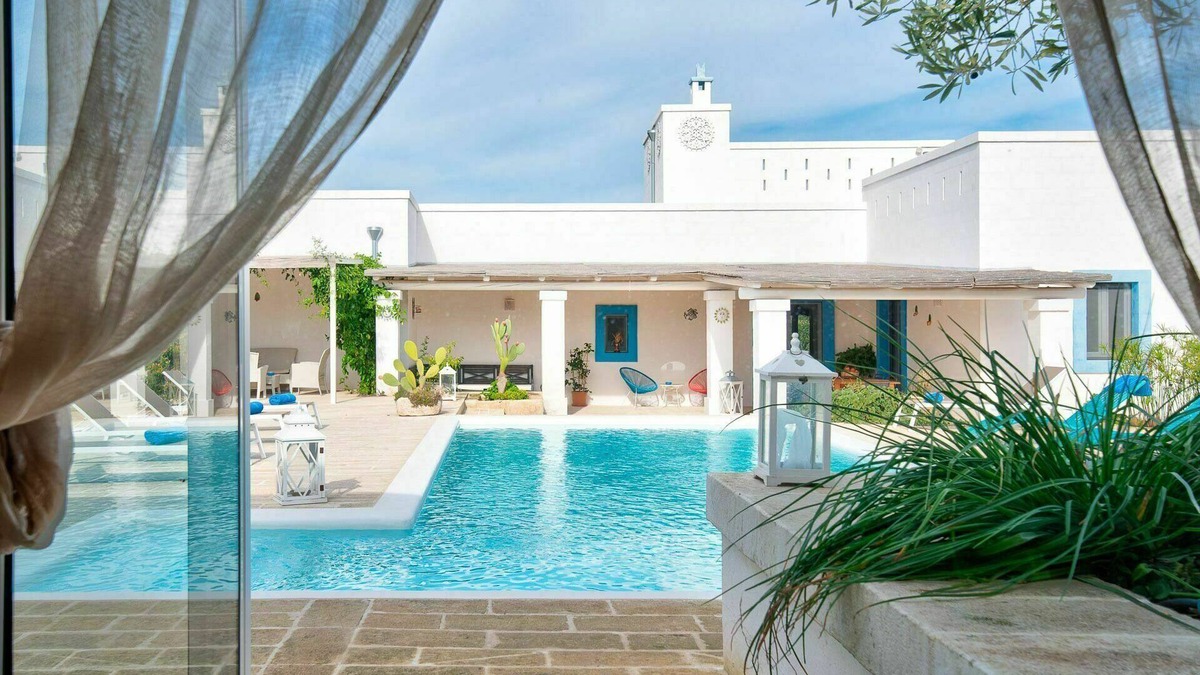 Pezze di Greco Villa | Masseria Tufo Bianco - Masseria Tufo Bianco