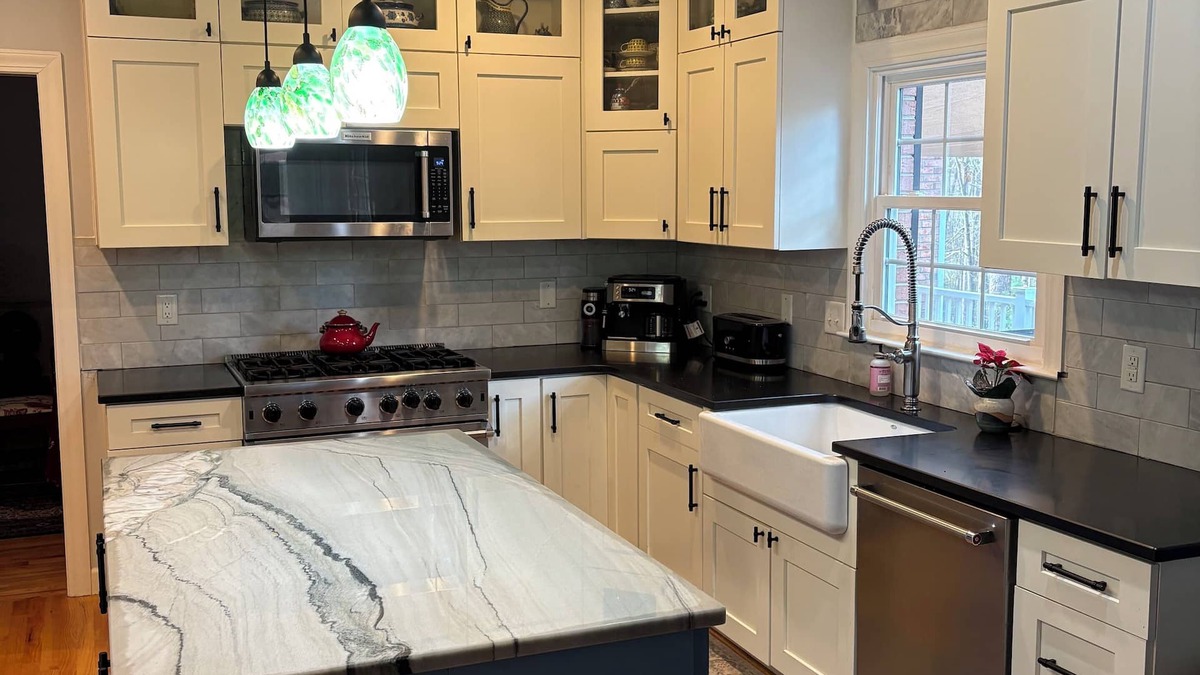Woodside Plantation House | Master's Week Rental. 5 Bedroom 3.5 Bathroom.