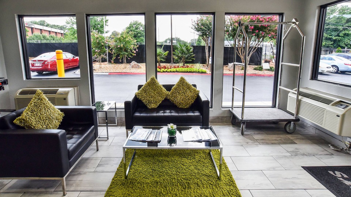 Tucker Hotel | Masters Inn Tucker