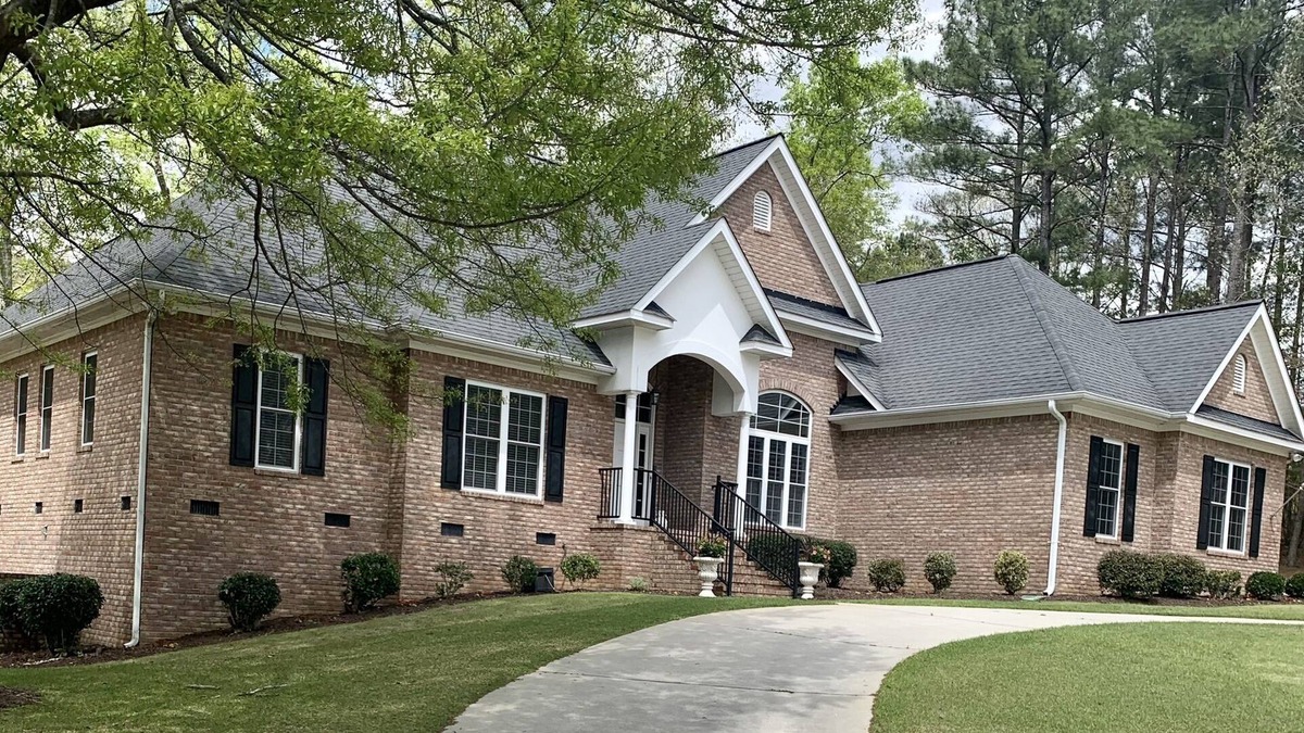 Woodside Plantation House | Master’s Rental - Golf course view in Woodside’s beautiful gated community!