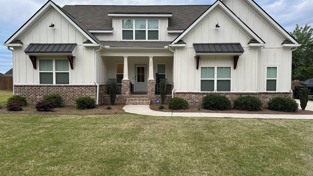 Langley House | Masters Rental! Only 15 miles from Augusta National In the North Augusta area!