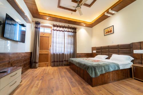 Bhuntar House | Mathan View Homestay - 3min Drive to Kullu-Manali Airport