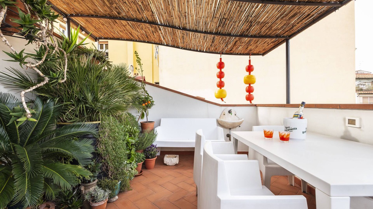 Santissima Annunziata Apartment | Matteotti Apartment - Two Bedroom Apartment, Sleeps 6
