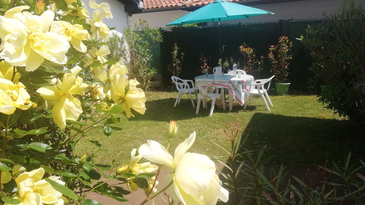 Hendaye Condo | Matxuka ocean 100m Hendaye beach, maisonnette enclosed green space