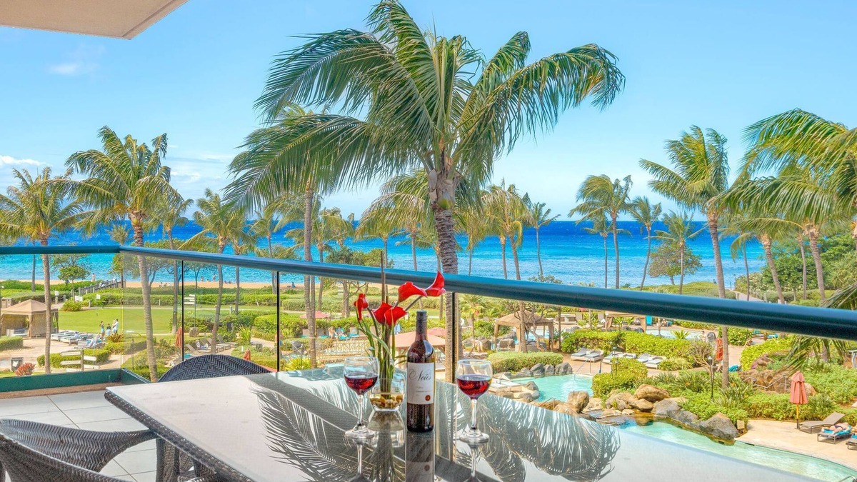 Kaanapali Condo | Maui Resort Rentals: Honua Kai - 4 Total Bedrooms, Stunning 3rd Floor Interior Courtyard Ocean Views!