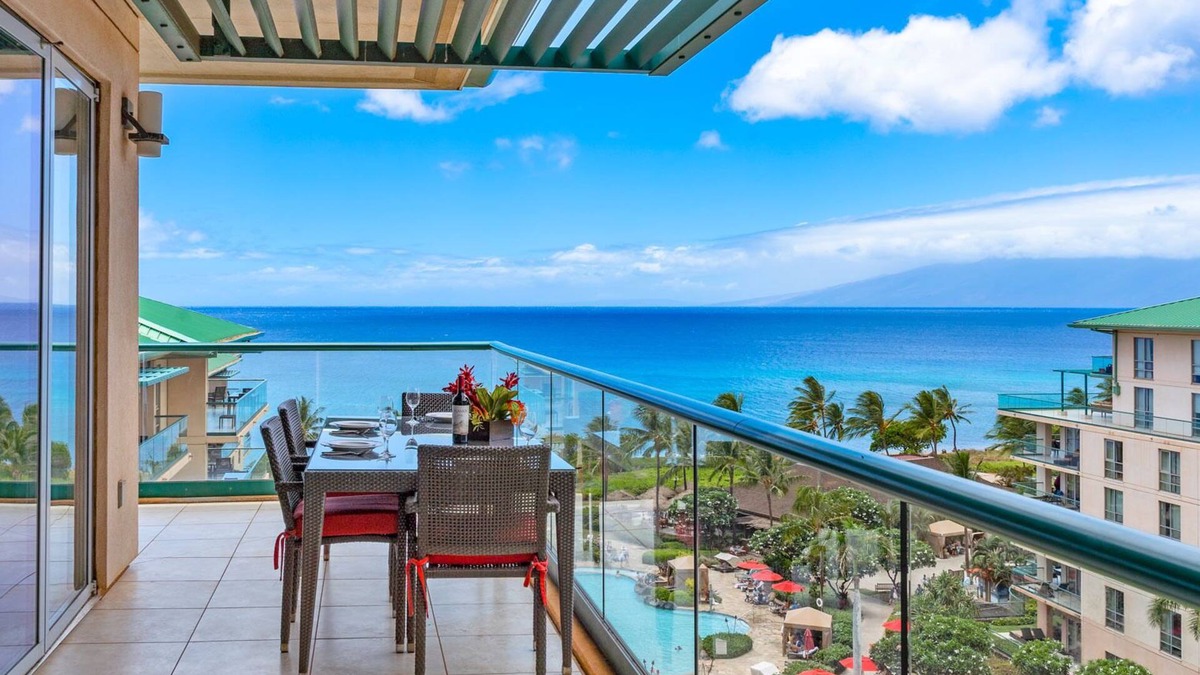 Kaanapali Condo | Maui Resort Rentals: Honua Kai - 4 Total Bedrooms, 8th Floor "Penthouse" Ocean AND West Maui Mountain Views, Deluxe Corner Floor Plan!