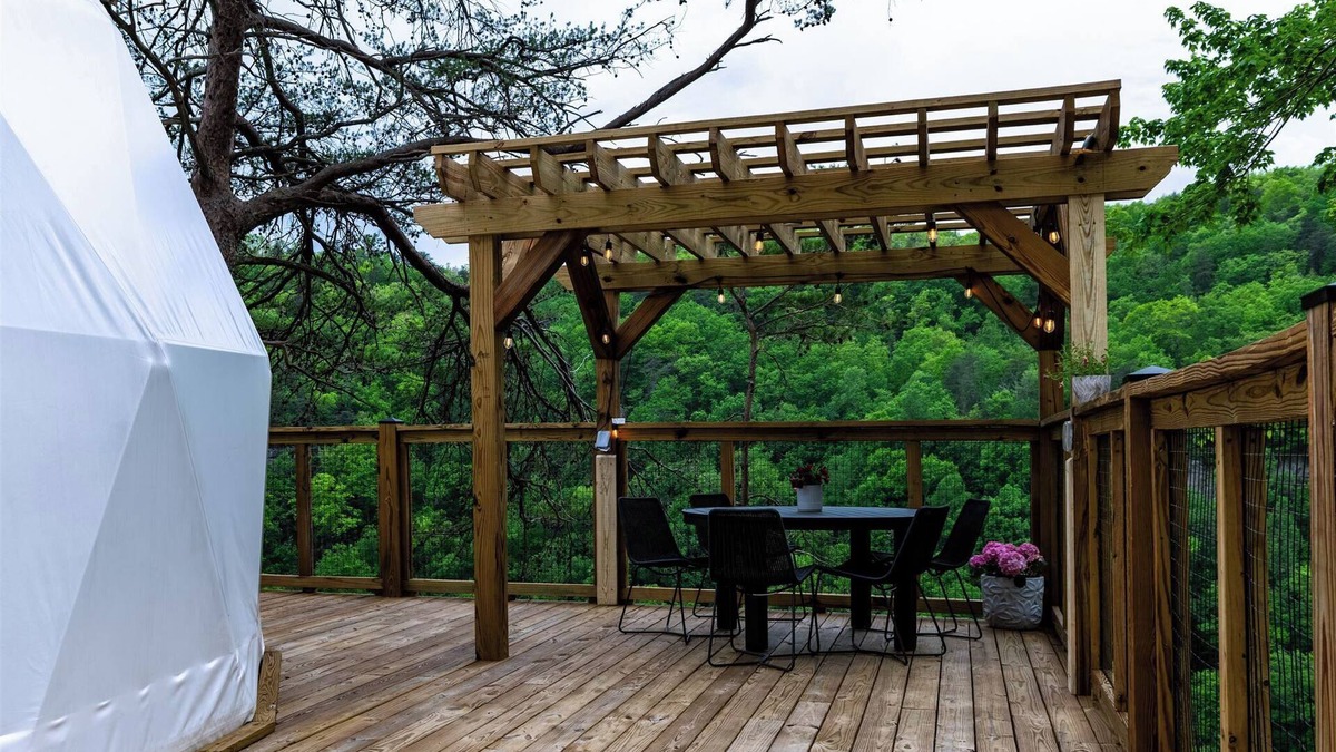 Pikeville Cabin | Max Privacy Beautiful Dome