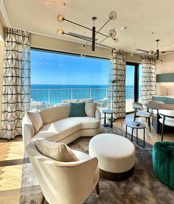 Roiano-Gretta-Barcola-Cologna-Scorcola Apartment | Maximilian Suites