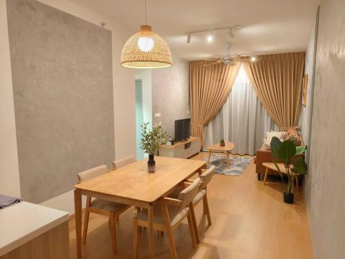 Kuala Langat District Apartment | Maya Bay Gamuda Cove Splash Mania near KLIA and Cyberjaya