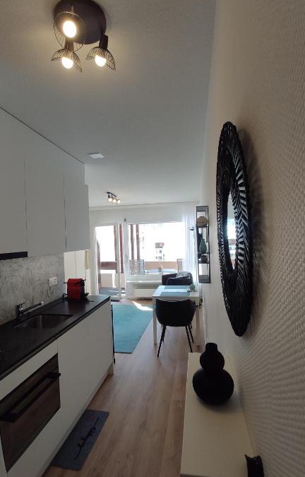 Leukerbad Apartment | Mayenzett 25, komplett renoviert, vis-à-vis Klinik & Thermalbad