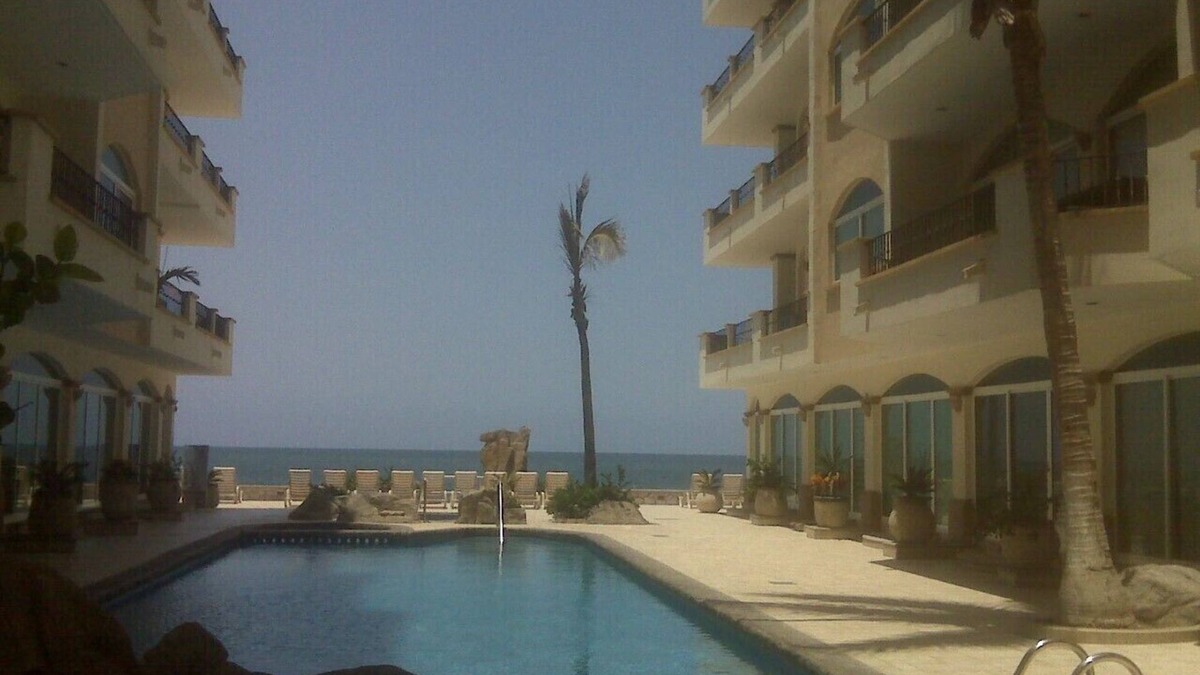 Quintas del Mar Condo | Mazatland Beach Front Condominium