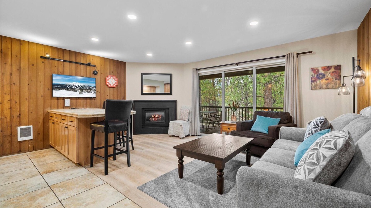 Century West Condo | MBV 109 | Mt Bachelor Village Resort, pool hot tub