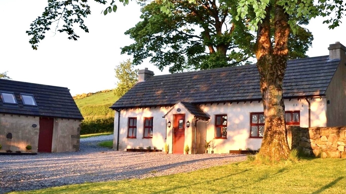 Newry Cottage | Mc Courts Cottage, Mourne Mountains