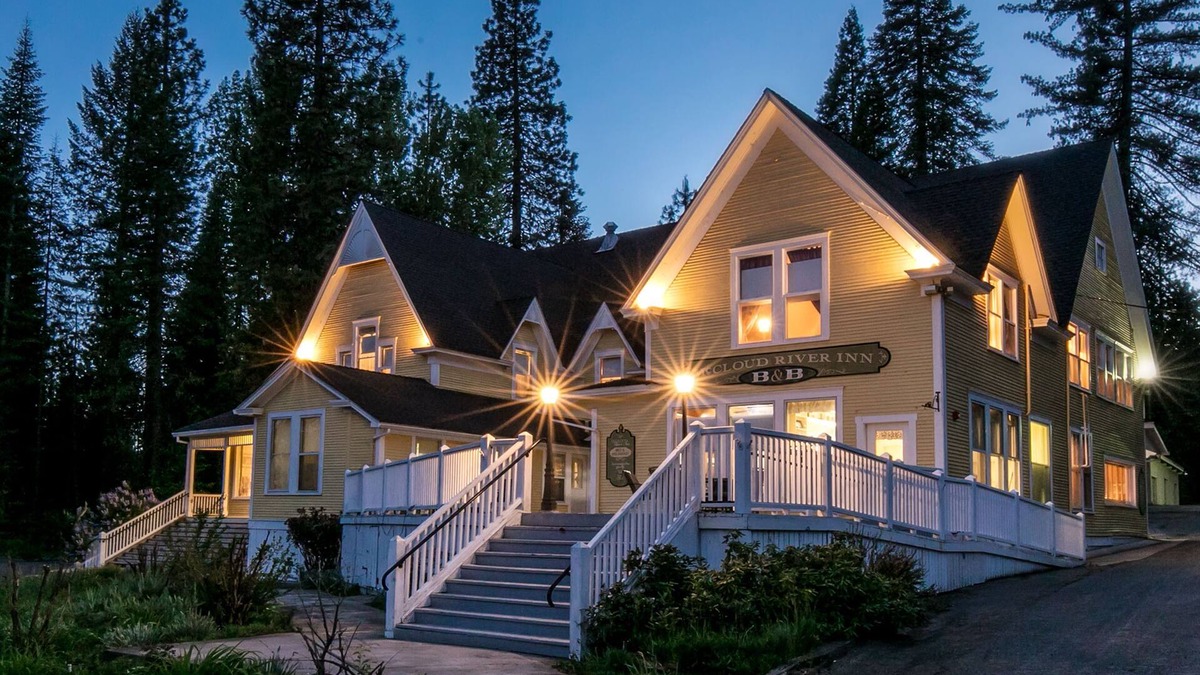 McCloud Hotel | McCloud River B&B