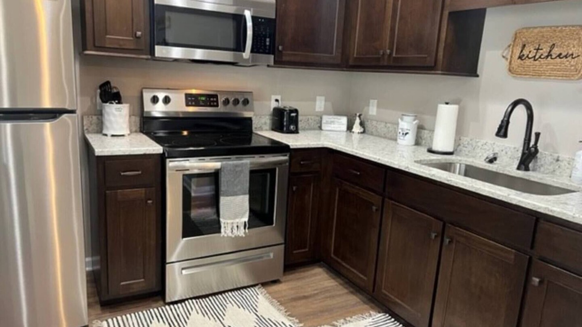 Shelbyville Apartment | Mcdale Landing 103nn