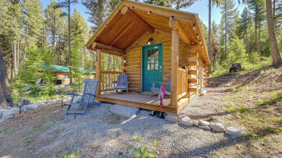 Marion Cabin | McGregor Lake Access: Cabin in Wooded Wilderness
