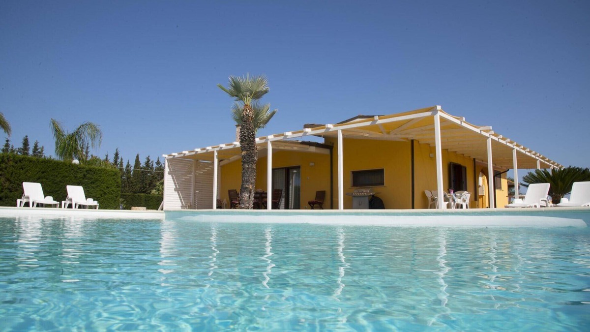 Melissano Villa | Meadow Luxury Villa - Melissano ,Apulia