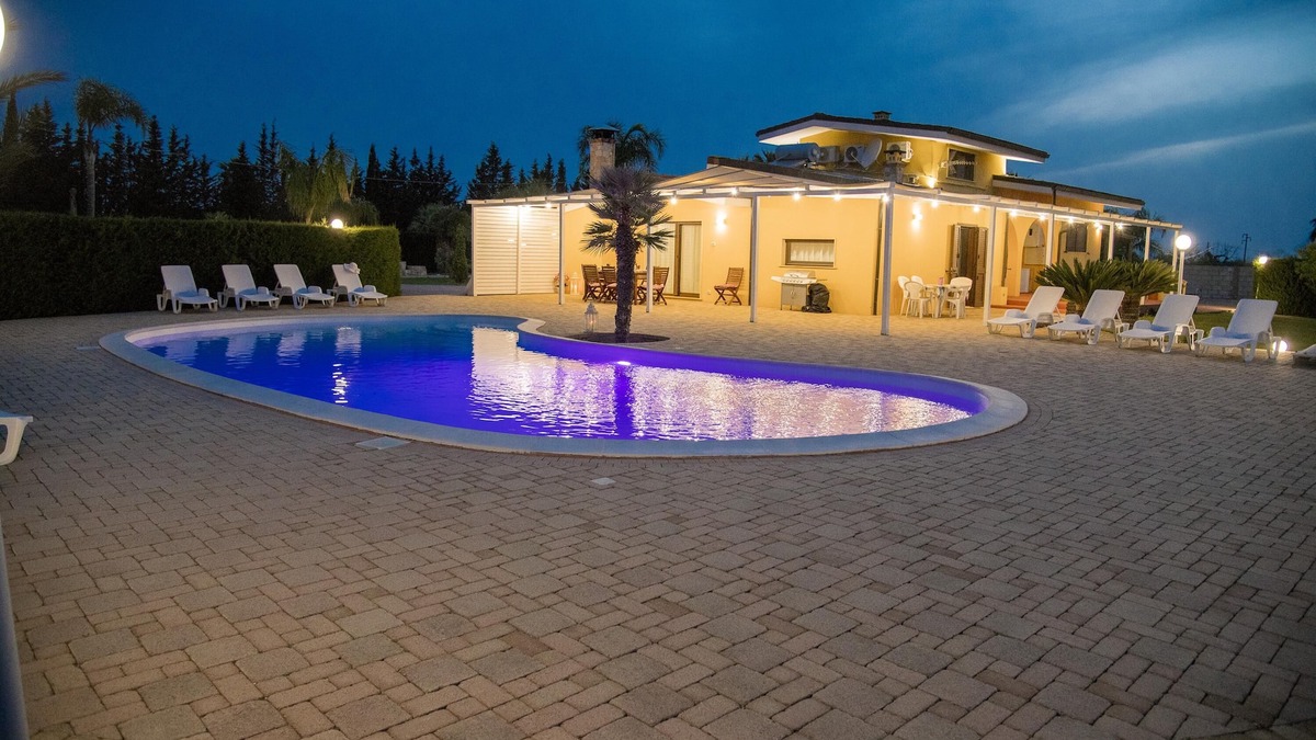 Melissano Villa | Meadow Luxury Villa - Melissano
