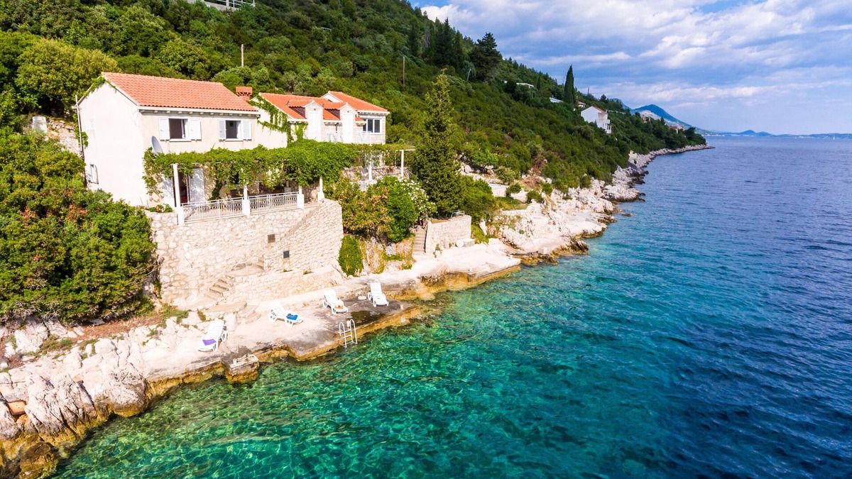 Slano House | Mediterranean Holiday House near Dubrovnik with direct sea access