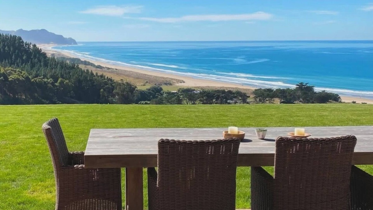 Ocean Beach House | Mediterranean-inspired beach home, surrounded by the Ocean