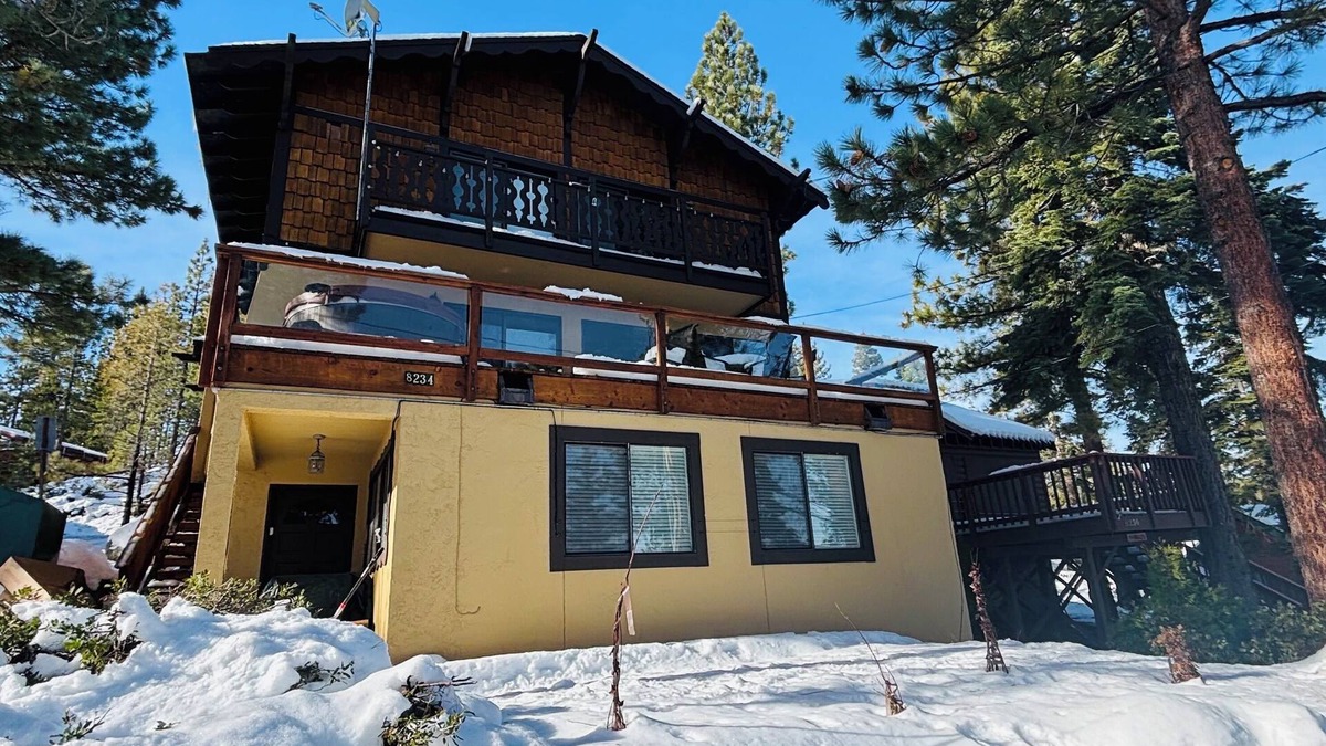 Meeks Bay House | Meeks Bay Chalet - Short Walk to Prestine Beach!, Meeks Bay Chalet