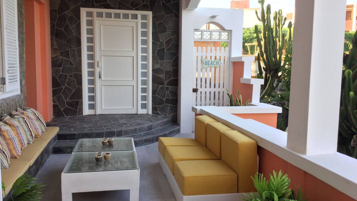 Mejia Apartment | MEJIA beautiful suite at just few steps from the beach.