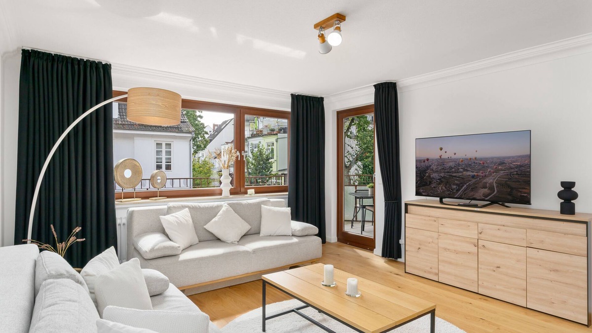 Burgerpark Apartment | MEL&BENS Modern Oak 1