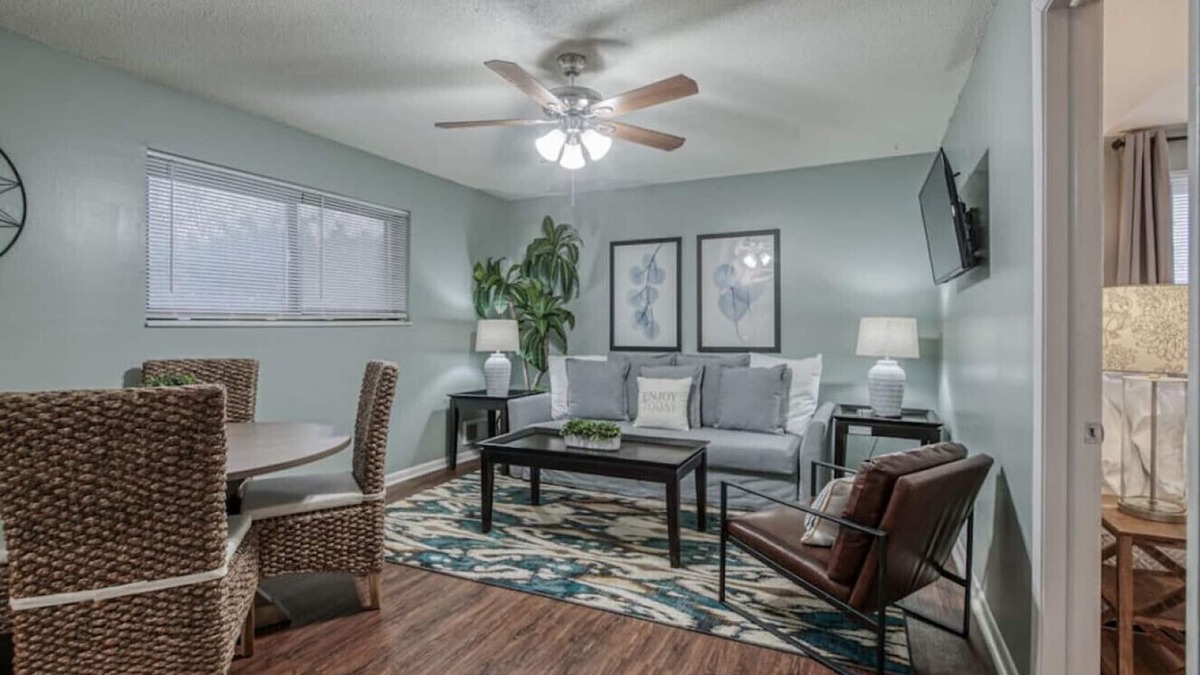 Mission Apartment | Mellow in Mission: 1bed/1bath