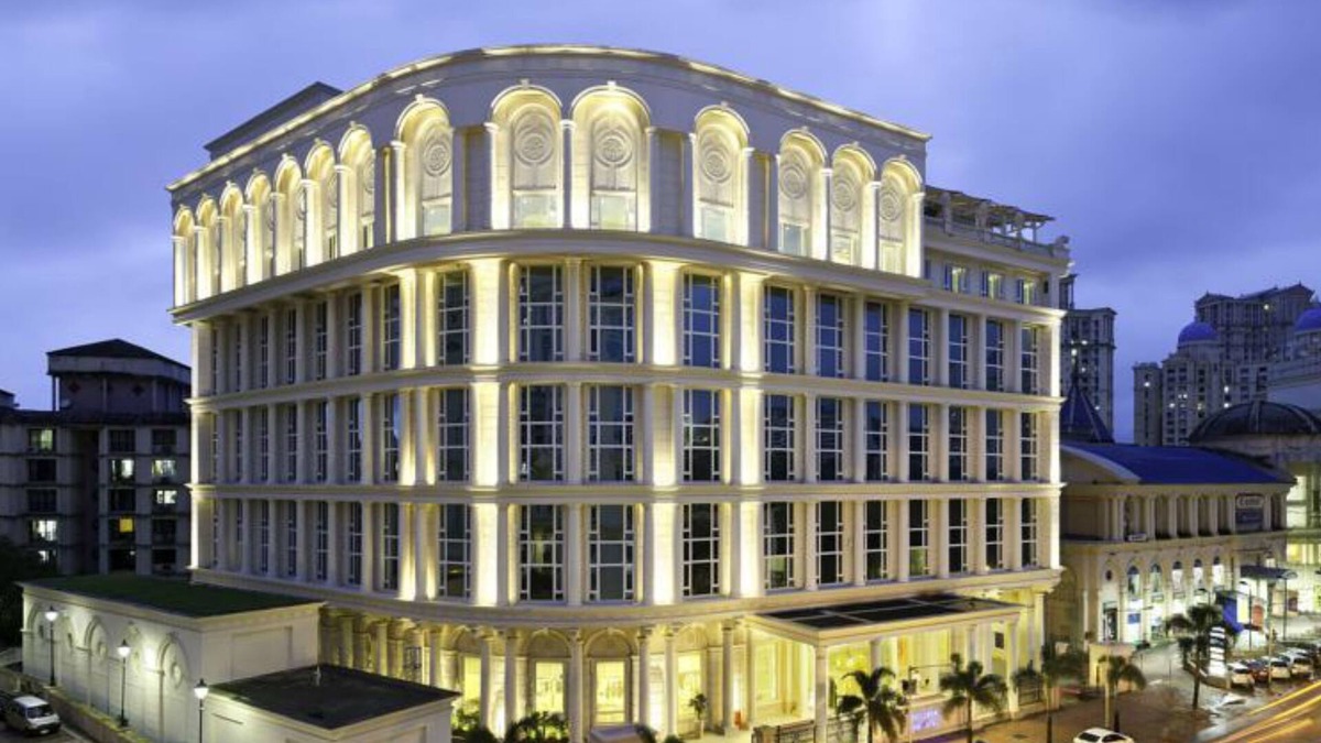 Hiranandani Gardens Hotel | Meluha - The Fern