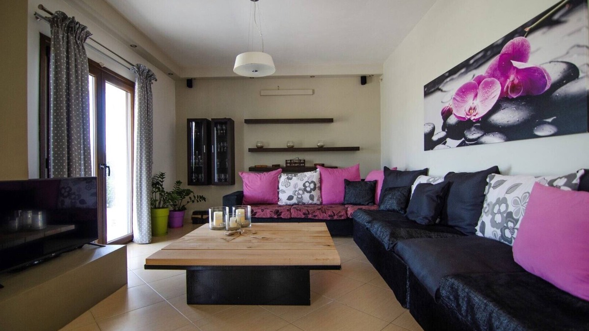 Ios House | MENTAS COUNTRY VILLA