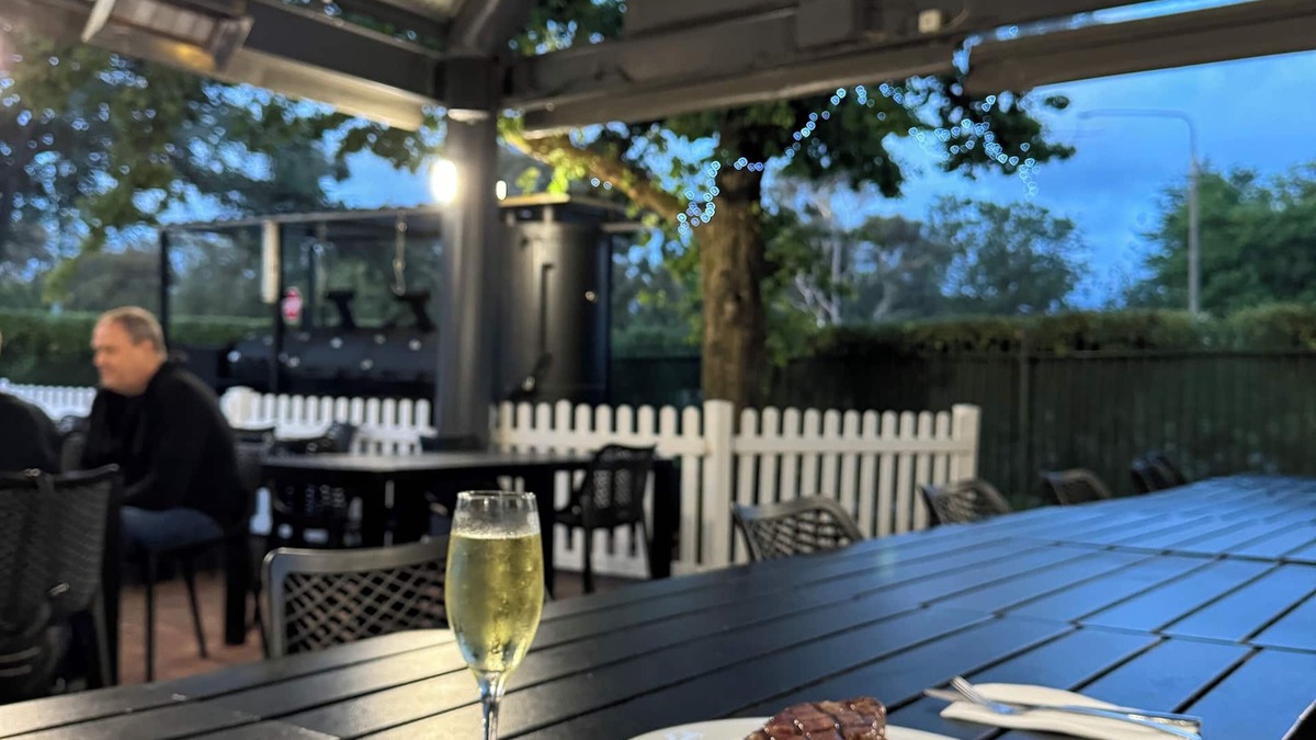 Braddon Hotel | Mercure Canberra