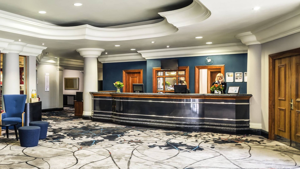 Brands Hatch Hotel | Mercure Dartford Brands Hatch Hotel & Spa