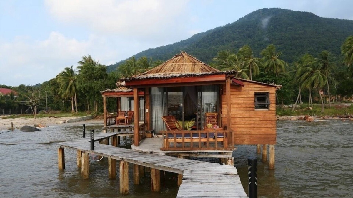 Ham Ninh Cottage | Mermaid Guesthouse-Private beach-Resort Access