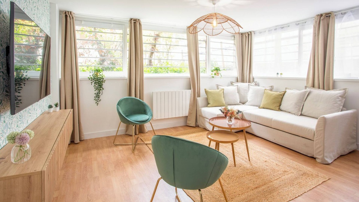 Quartier Saint-Ambroise Apartment | Merveil - Family Suite - Marais - Pelee
