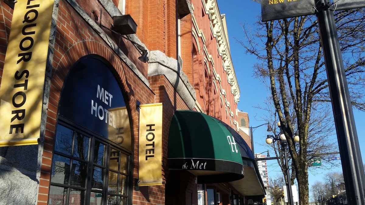 Downtown New Westminster Hotel | Met Hotel