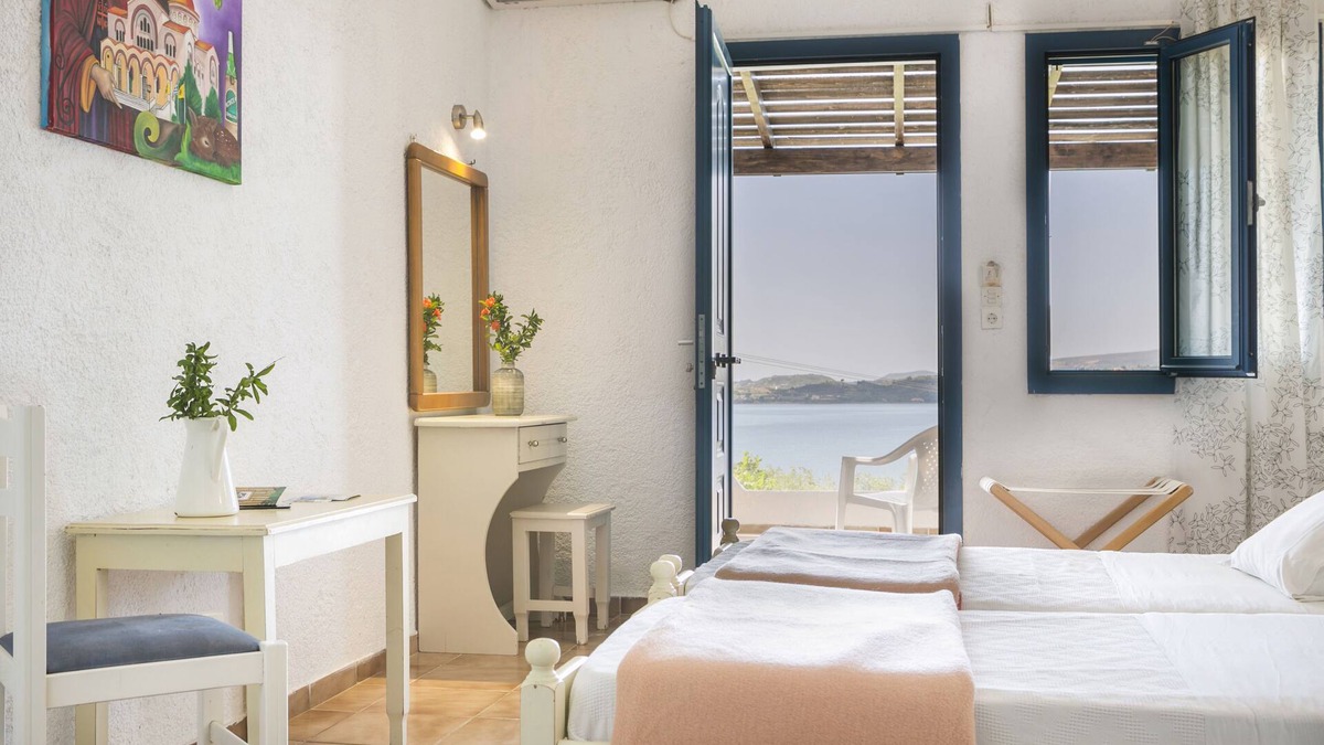 Kefalonia Hotel | Metaxatos Apartments