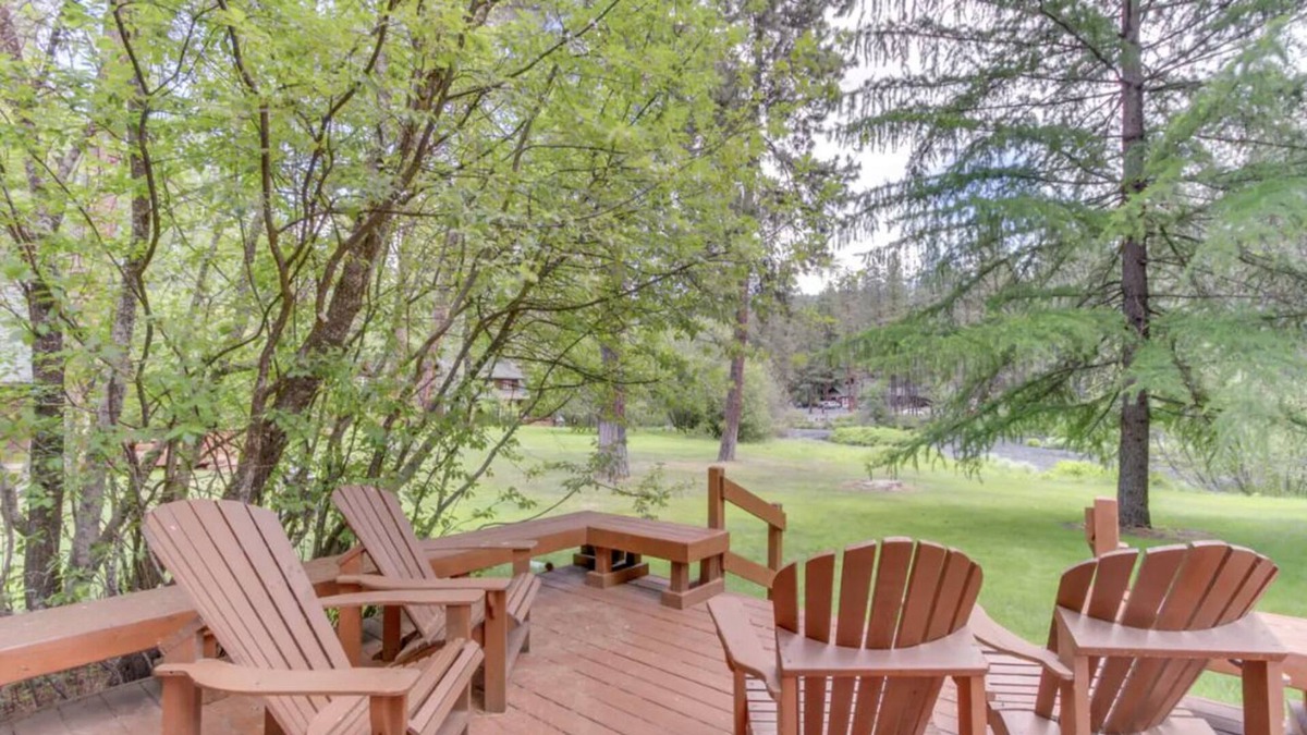 Camp Sherman Cabin | Metolius River Resort Cabin 10 - Luxurious cabin on the Metolius River w/