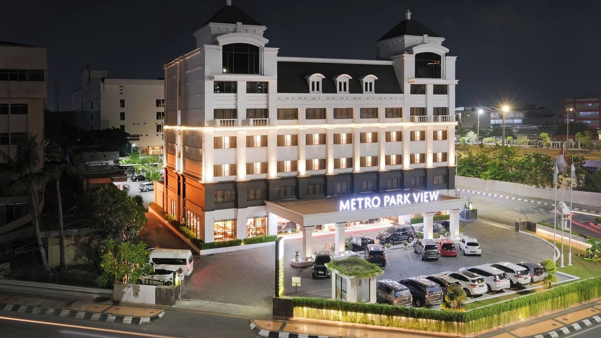 Semarang Hotel | Metro Park View Hotel Kota Lama Semarang